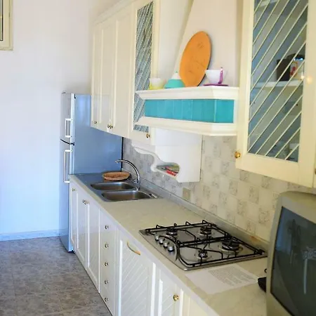Ulivo 50 Mt Dal Mare *